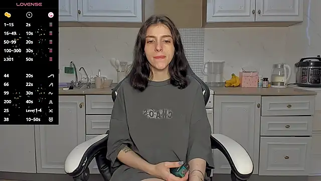 Snapshot of broosnica1 chatting on 27, 2, 2025 broosnica1 online show from 27, 2, 2025