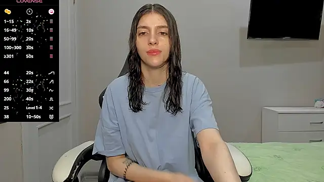 Snapshot of broosnica1 chatting on 11, 9, 2025 broosnica1 online show from 11, 9, 2025