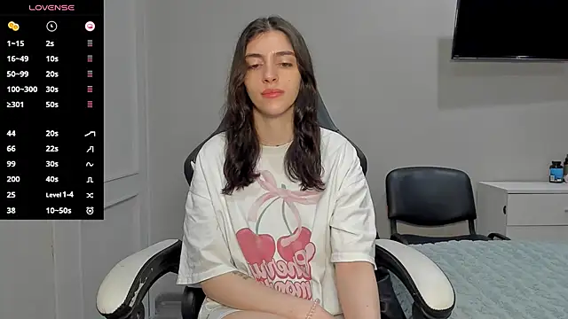 Snapshot of broosnica1 chatting on 21, 10, 2025 broosnica1 online show from 21, 10, 2025