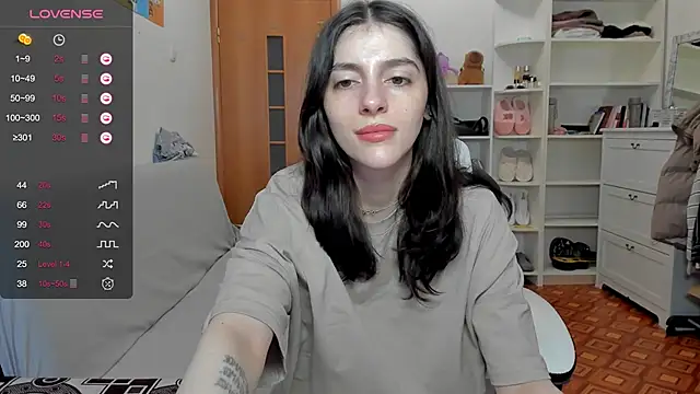 Snapshot of broosnica1 chatting on 23, 4, 2026 broosnica1 online show from 23, 4, 2026