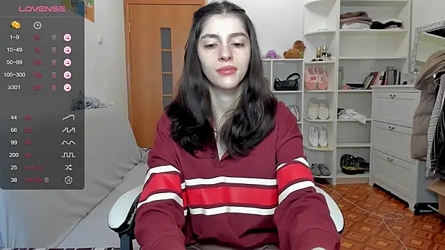 Snapshot of broosnica1 chatting on 28, 4, 2026 broosnica1 online show from 28, 4, 2026