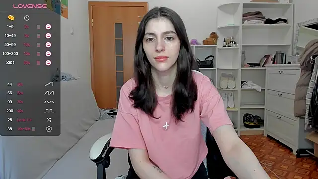 Snapshot of broosnica1 chatting on 29, 4, 2026 broosnica1 online show from 29, 4, 2026
