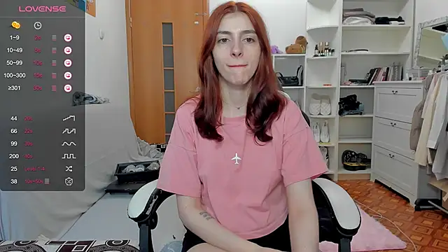 Snapshot of broosnica1 chatting on 14, 5, 2026 broosnica1 online show from 14, 5, 2026