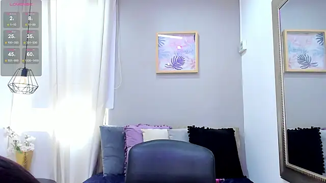  AlejaCruz  online show from 21, 1, 2025