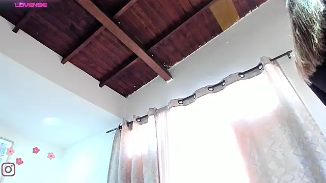  AlejaCruz  online show from 26, 2, 2026