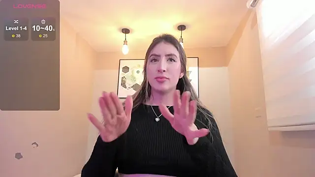  AlejaCruz  online show from 30, 7, 2026