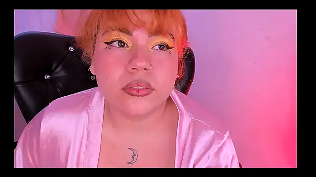 Snapshot of Samanta_cutee chatting on 1, 3, 2025 Samanta cutee online show from 1, 3, 2025