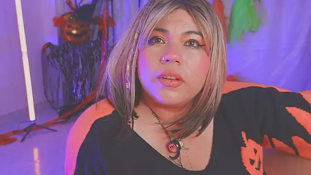 Snapshot of Samanta_cutee chatting on 13, 10, 2025 Samanta cutee online show from 13, 10, 2025