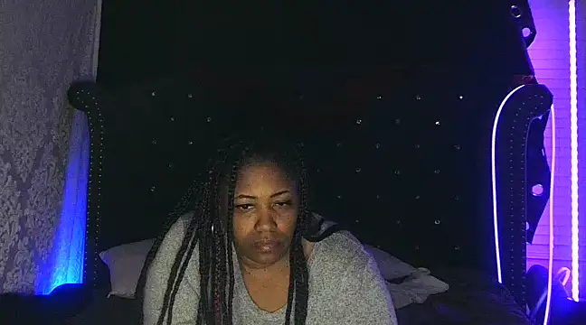 Snapshot of msyvette1970@xh chatting on 14, 12, 2024 msyvette1970xh online show from 14, 12, 2024