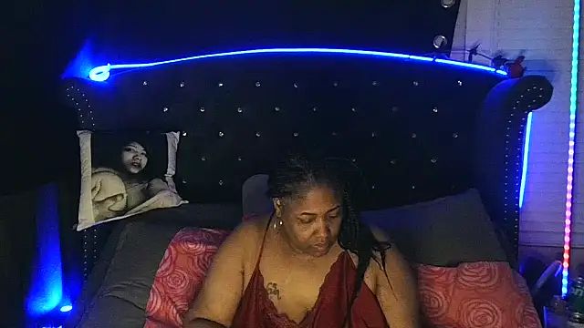 Snapshot of msyvette1970@xh chatting on 17, 1, 2025 msyvette1970xh online show from 17, 1, 2025