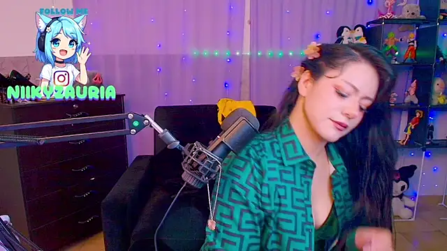  niiky online show from 1, 12, 2025