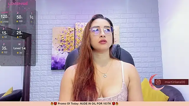 Snapshot of _LaraMom_ chatting on 27, 2, 2025  LaraMom  online show from 27, 2, 2025