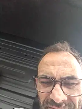 robertilevis online show from 13, 5, 2026