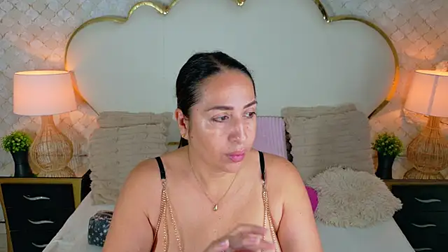 MayraVegas online show from 30, 7, 2026