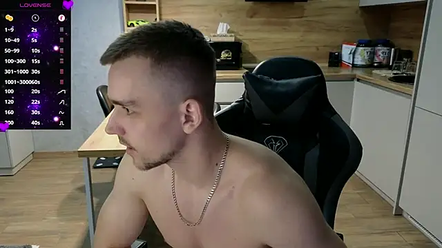 Larstar01 online show from 24, 2, 2025