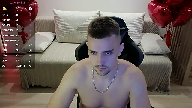 Larstar01 online show from 3, 10, 2025