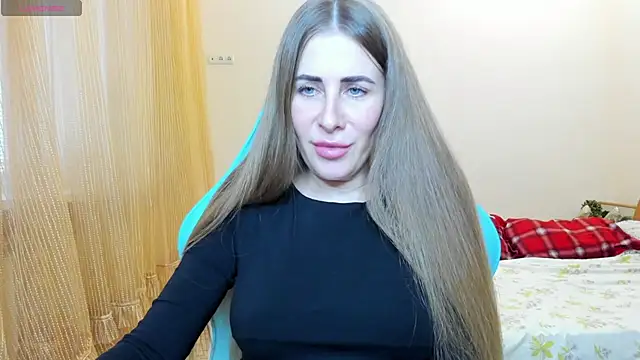 BarbaraKiss online show from 4, 1, 2025