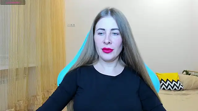 BarbaraKiss online show from 11, 1, 2025