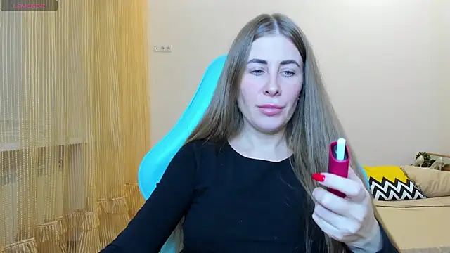 BarbaraKiss online show from 13, 1, 2025
