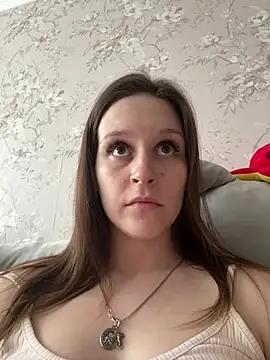 Snapshot of DakotaGercy chatting on 2, 2, 2025 DakotaGercy online show from 2, 2, 2025