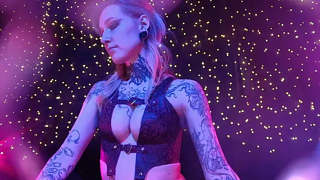 Littlespacemouse online show from 14, 2, 2026