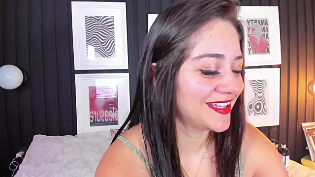 nahomi sweett online show from 13, 2, 2026