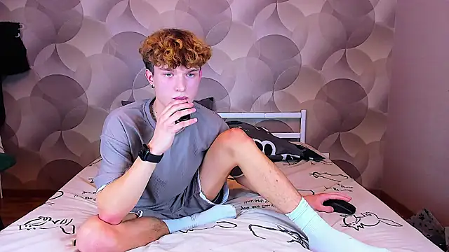 Snapshot of Ian_Flor chatting on 23, 11, 2025 Ian Flor online show from 23, 11, 2025