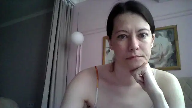 Snapshot of SunElizabeth chatting on 18, 3, 2025 SunElizabeth online show from 18, 3, 2025