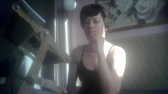 Snapshot of SunElizabeth chatting on 22, 5, 2026 SunElizabeth online show from 22, 5, 2026