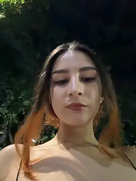 Mon Cherry online show from 1, 10, 2025