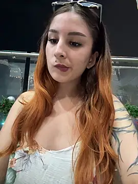 Mon Cherry online show from 17, 12, 2025