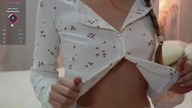  Pretty Doll  online show from 4, 2, 2025