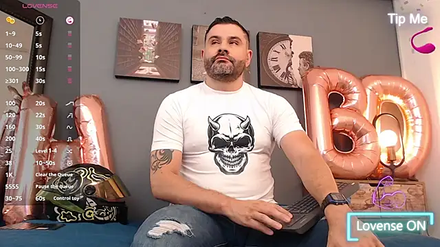 Snapshot of jonasbeards chatting on 7, 8, 2026 jonasbeards online show from 7, 8, 2026
