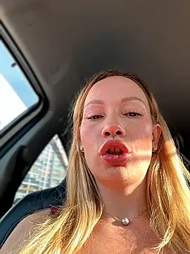 LavenderHot online show from 31, 7, 2026