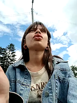 Violeta 12- online show from 14, 11, 2025