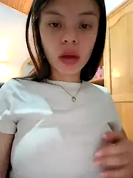 Snapshot of Violeta_12- chatting on 8, 6, 2026 Violeta 12- online show from 8, 6, 2026