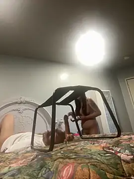 Snapshot of Gin4Cole chatting on 5, 1, 2025 Gin4Cole online show from 5, 1, 2025