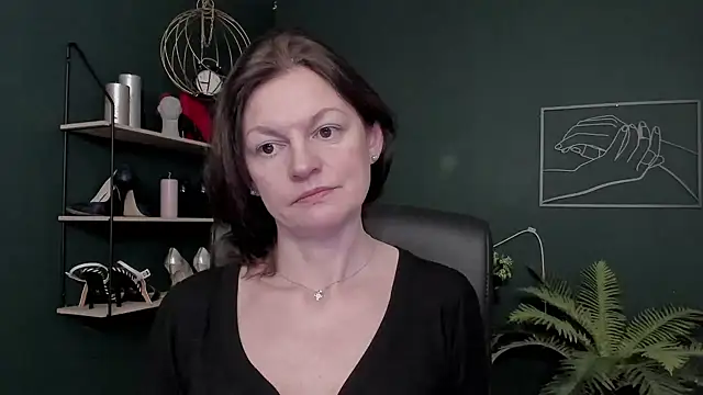 VivianWILD online show from 13, 1, 2026