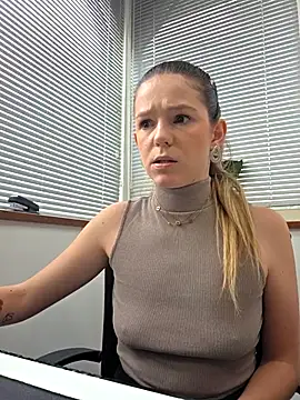 lucie mehott online show from 19, 5, 2026