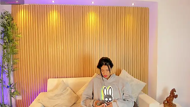 saracorraless online show from 30, 9, 2025