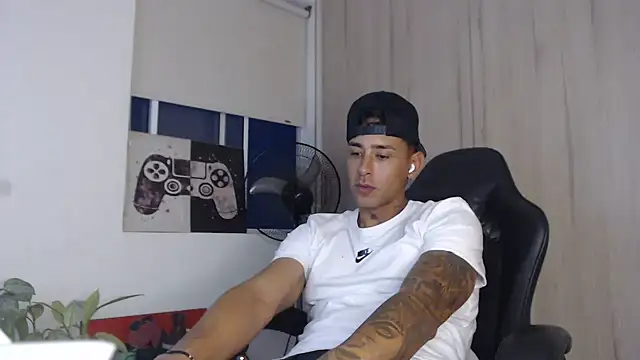 felipelopezz23 online show from 16, 5, 2026