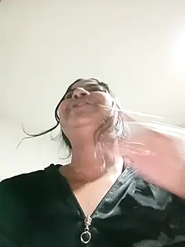 Giselabrunette25 online show from 19, 9, 2025