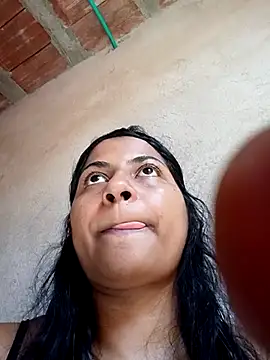 Giselabrunette25 online show from 24, 10, 2025