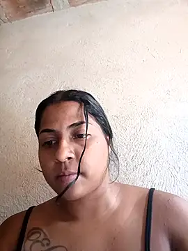 Giselabrunette25 online show from 9, 3, 2026