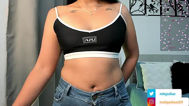 Snapshot of MalejaDiaz_ chatting on 25, 2, 2025 MalejaDiaz online show from 25, 2, 2025