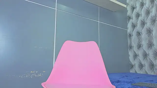 Hilary-banks online show from 2, 3, 2026