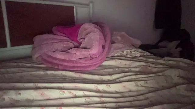 Snapshot of Cherrybloom444 chatting on 8, 3, 2026 Cherrybloom444 online show from 8, 3, 2026