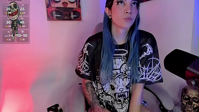 Snapshot of sofi_pretty_uwu- chatting on 26, 5, 2026 sofi pretty uwu- online show from 26, 5, 2026