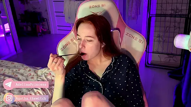 Snapshot of pearl_princess_ chatting on 13, 12, 2024 pearl princess online show from 13, 12, 2024