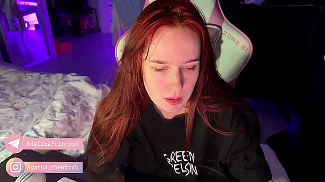 Snapshot of pearl_princess_ chatting on 21, 12, 2024 pearl princess online show from 21, 12, 2024